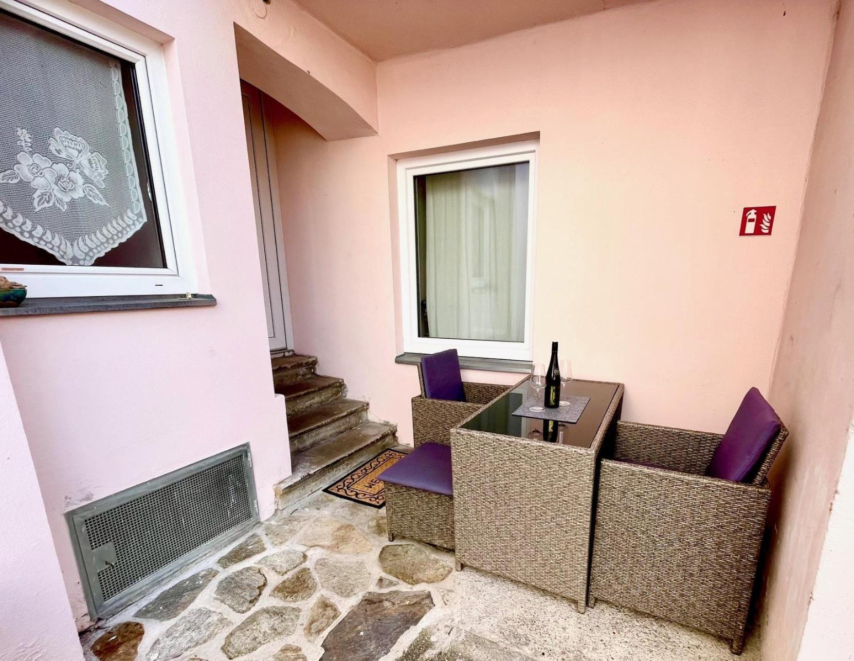 Bobbys Gartenapartment Krems an der Donau Luaran gambar